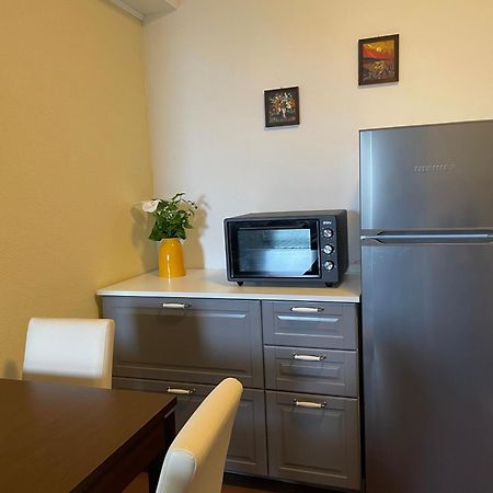 Grand Pool Apartment Ika-אופטיה מראה חיצוני תמונה